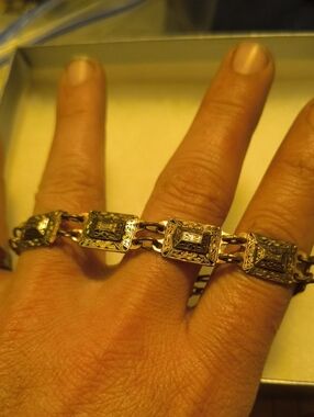 Ornate Gold-Tone Link Bracelet - Gold Art Deco Copper